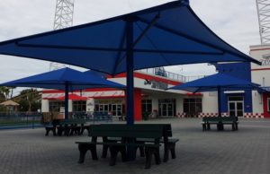 Seating Center Post Shade Umbrella